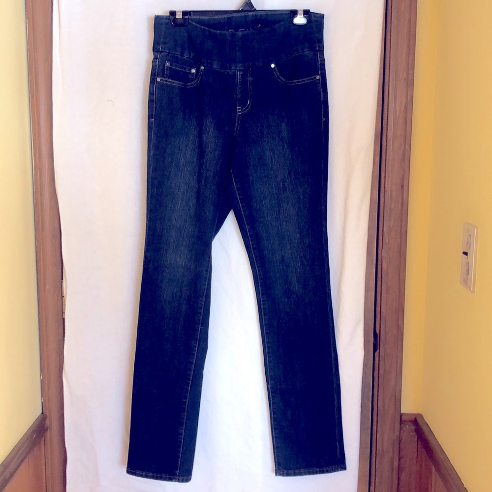 Jag pull on jeans